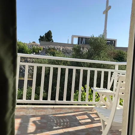 Ivana Guest house